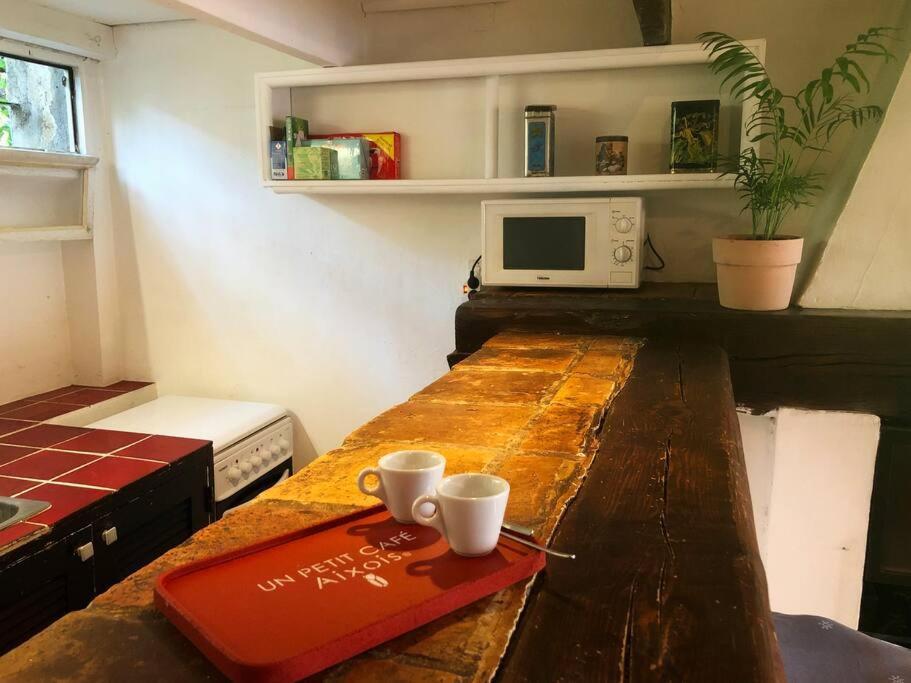 Appartement Avec Deux Chambres Centre Ville Aixois Aix-en-Provence Eksteriør bilde